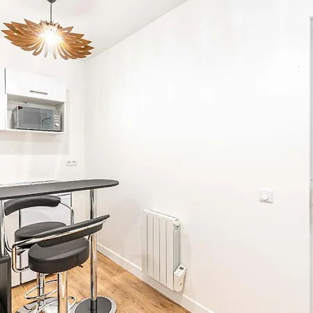 07 - Faubourg Bail Mobilité Apartamento *