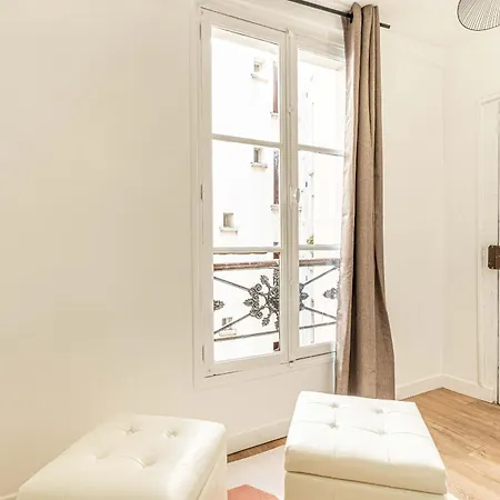 07 - Faubourg Bail Mobilite Apartment Paris